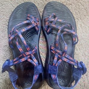 Women’s Chacos Size 10
